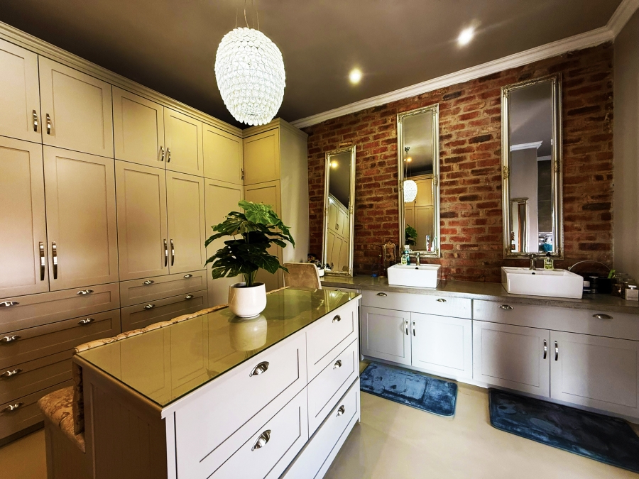 4 Bedroom Property for Sale in Tuscany Ridge North West